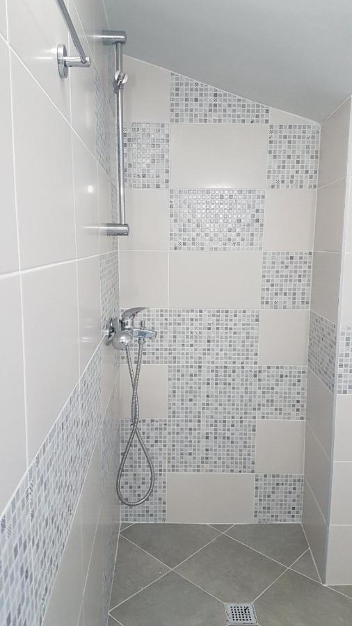 Simada Blue Guesthouse 골든샌드 외부 사진