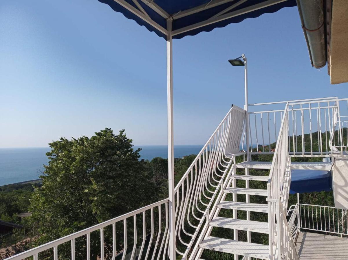 Simada Blue Guesthouse 골든샌드 외부 사진