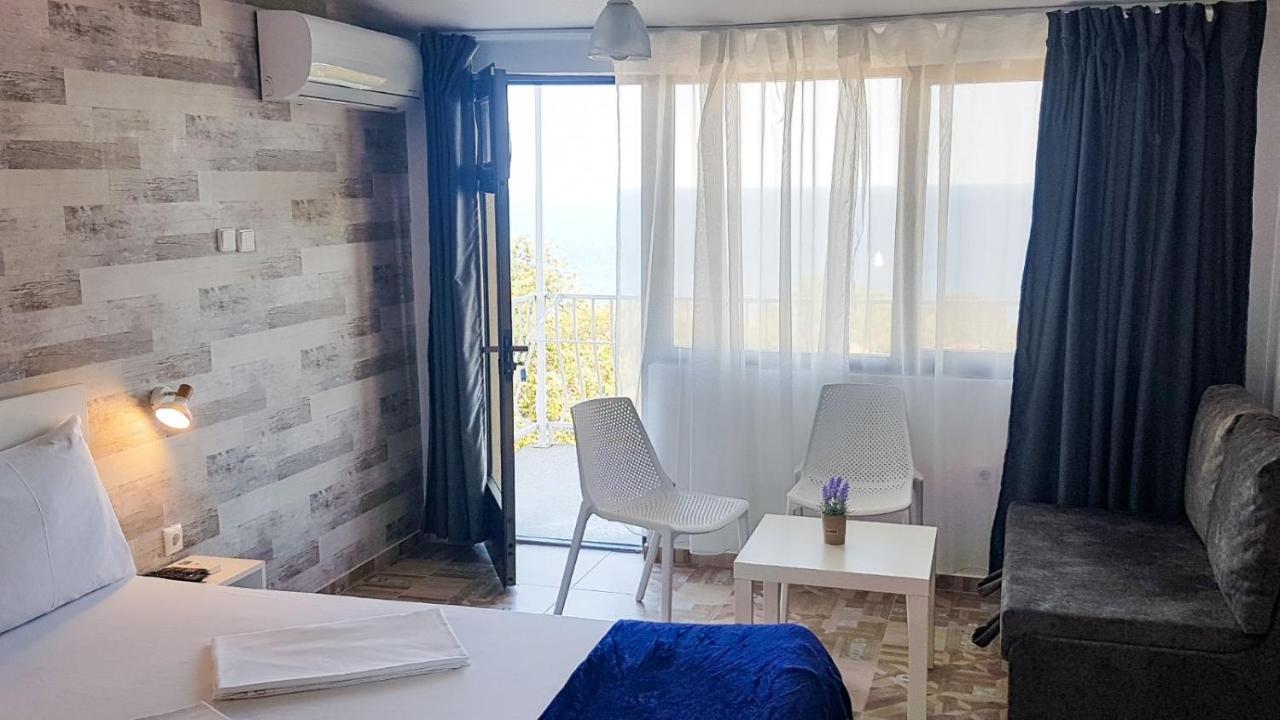 Simada Blue Guesthouse 골든샌드 외부 사진