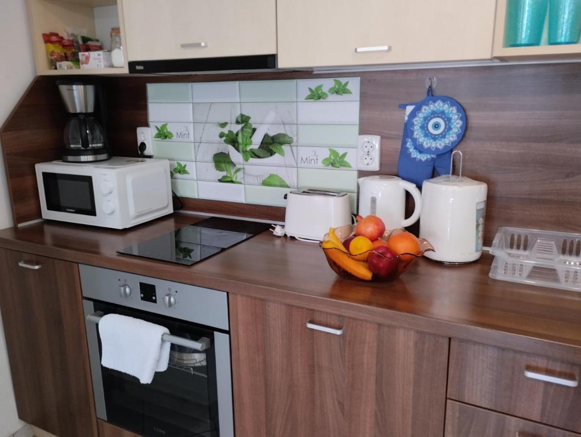Simada Blue Guesthouse 골든샌드 외부 사진