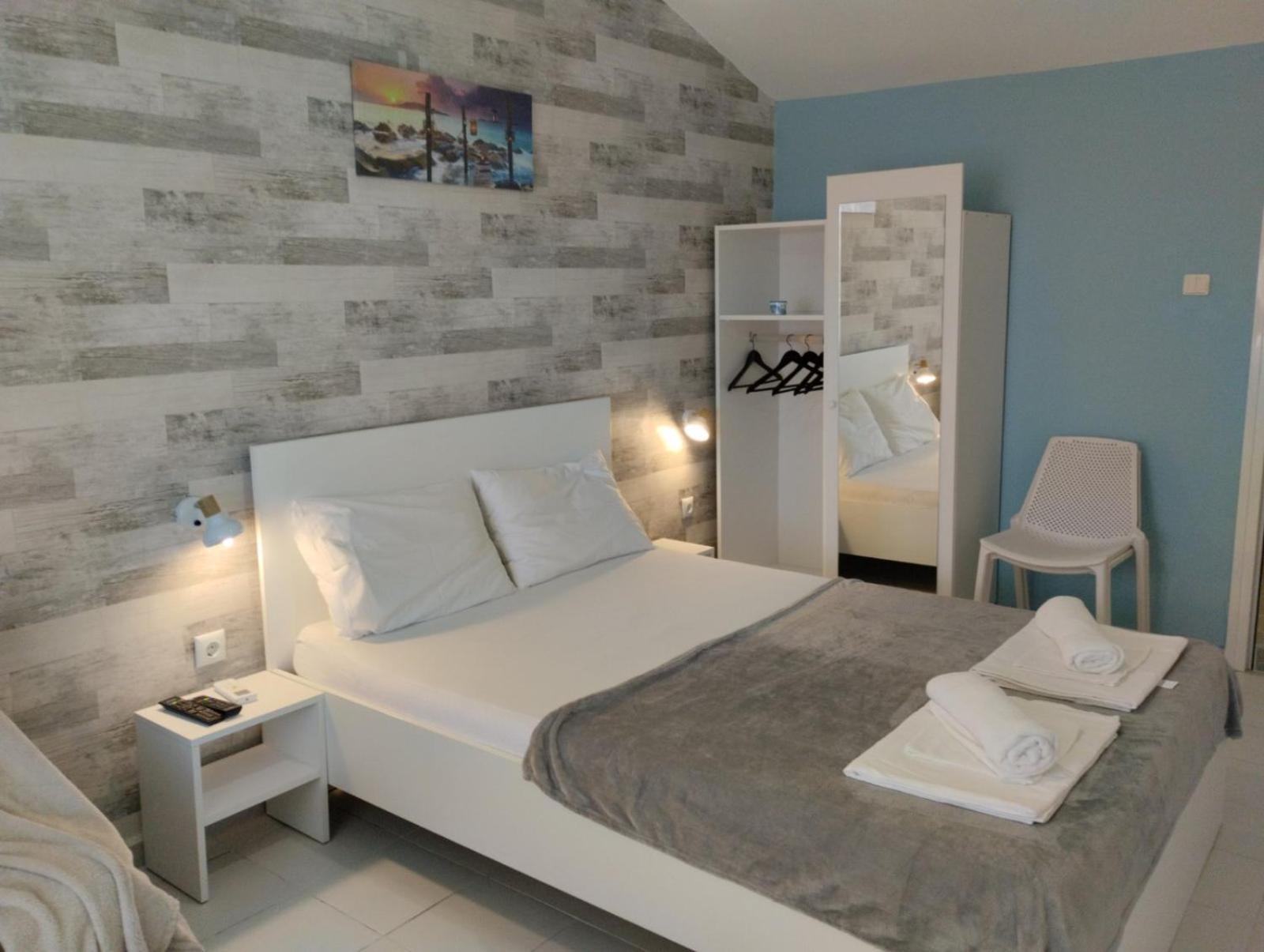 Simada Blue Guesthouse 골든샌드 외부 사진