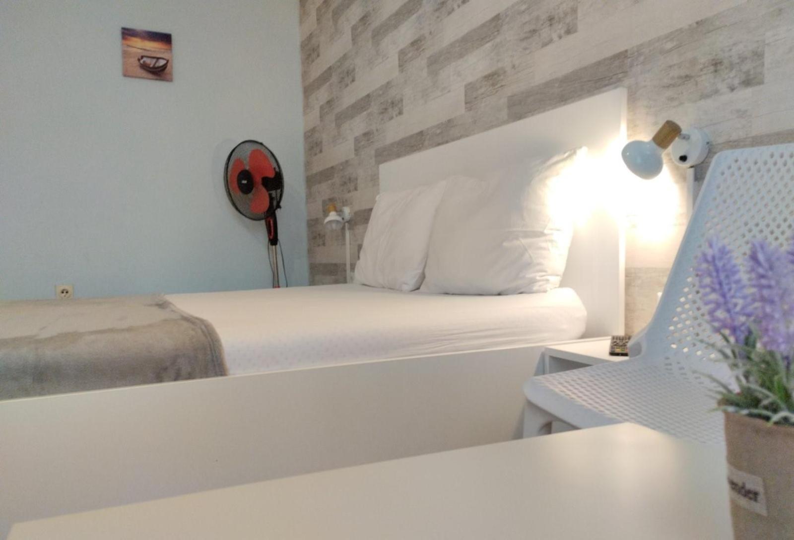 Simada Blue Guesthouse 골든샌드 외부 사진
