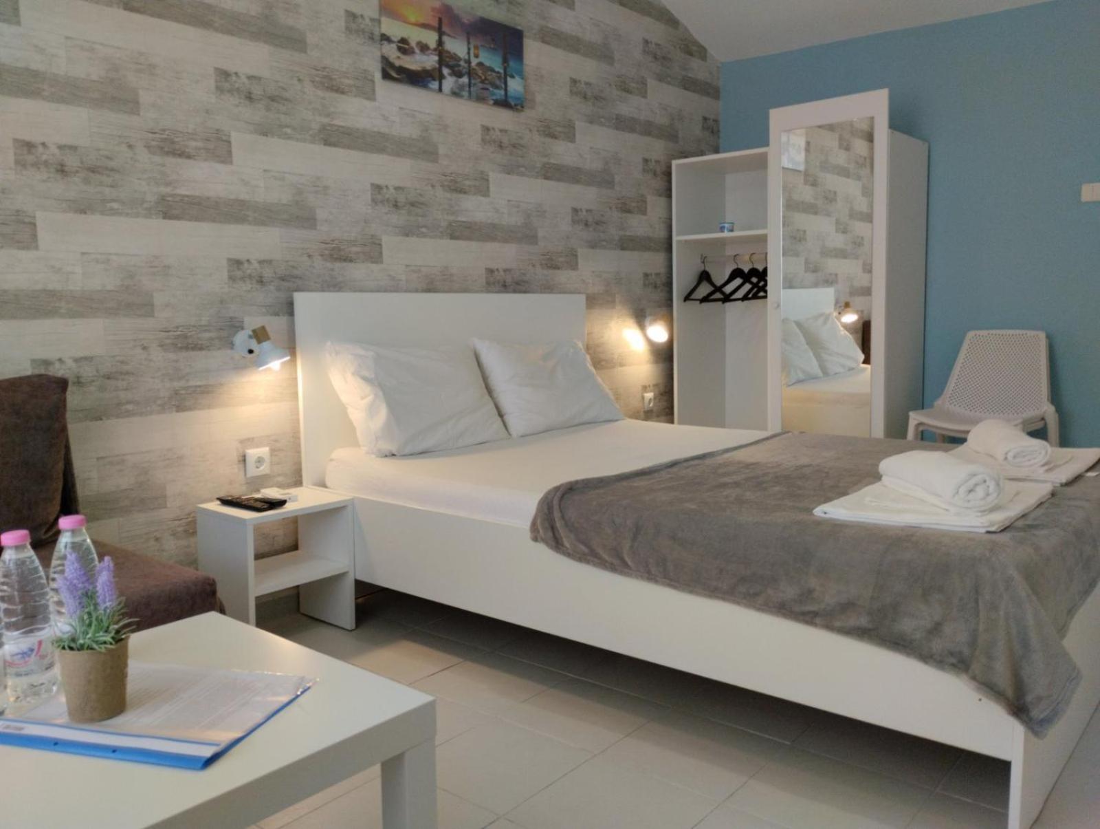 Simada Blue Guesthouse 골든샌드 외부 사진