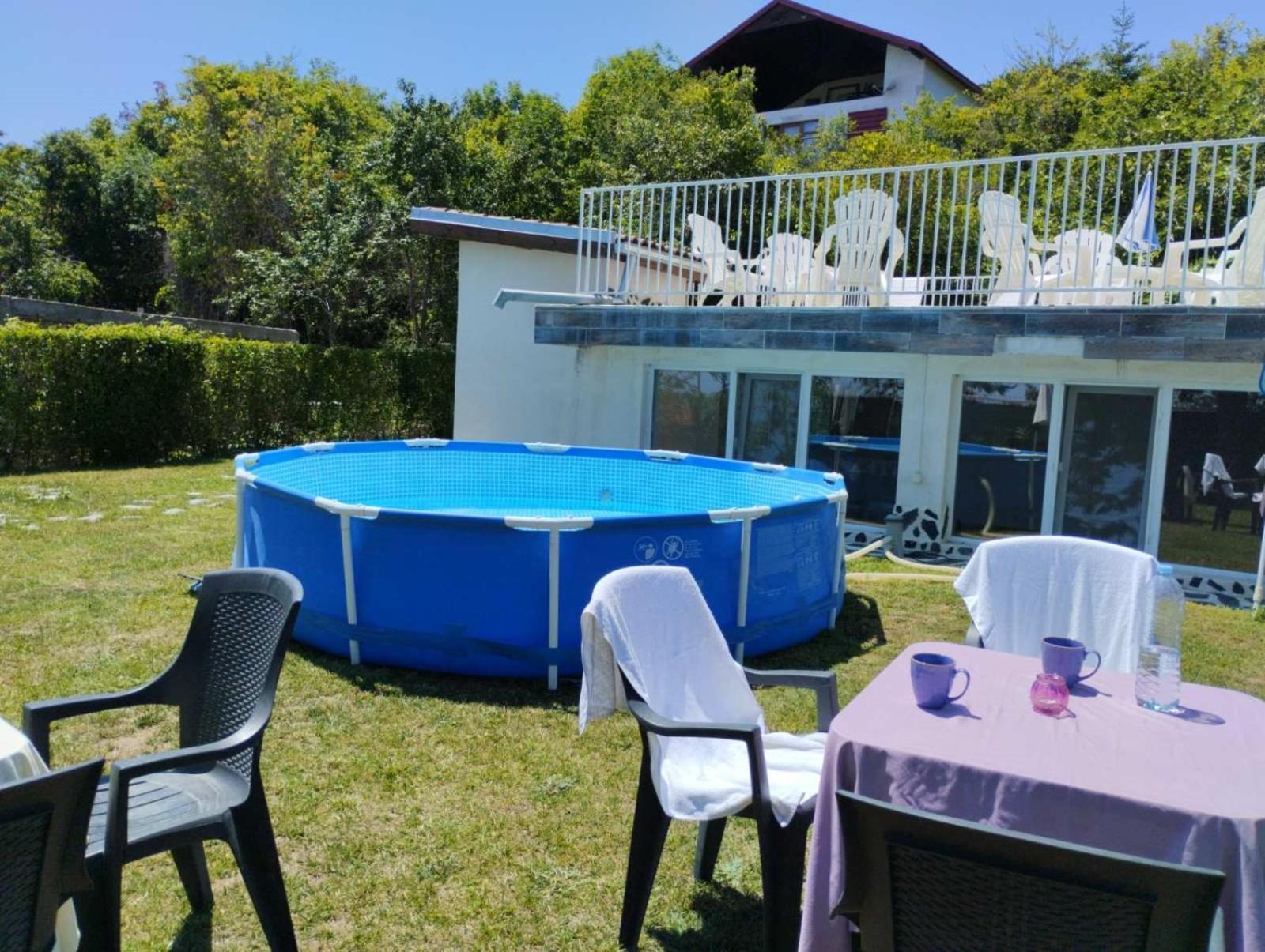 Simada Blue Guesthouse 골든샌드 외부 사진